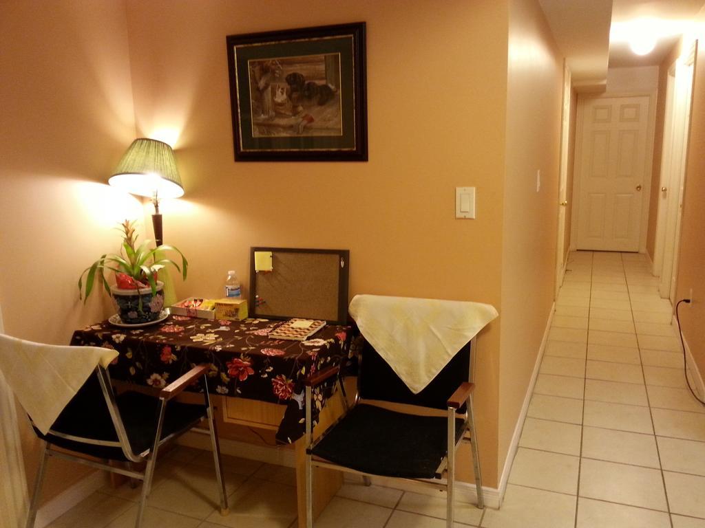 Maria'S Homestay Thornhill Extérieur photo