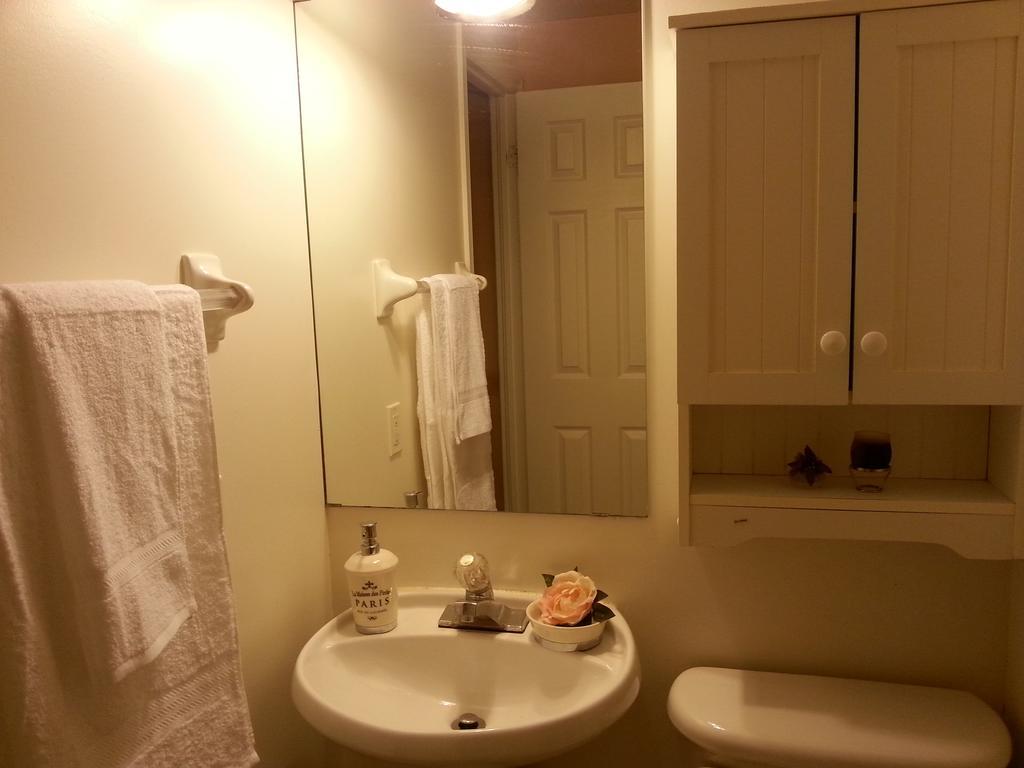 Maria'S Homestay Thornhill Chambre photo