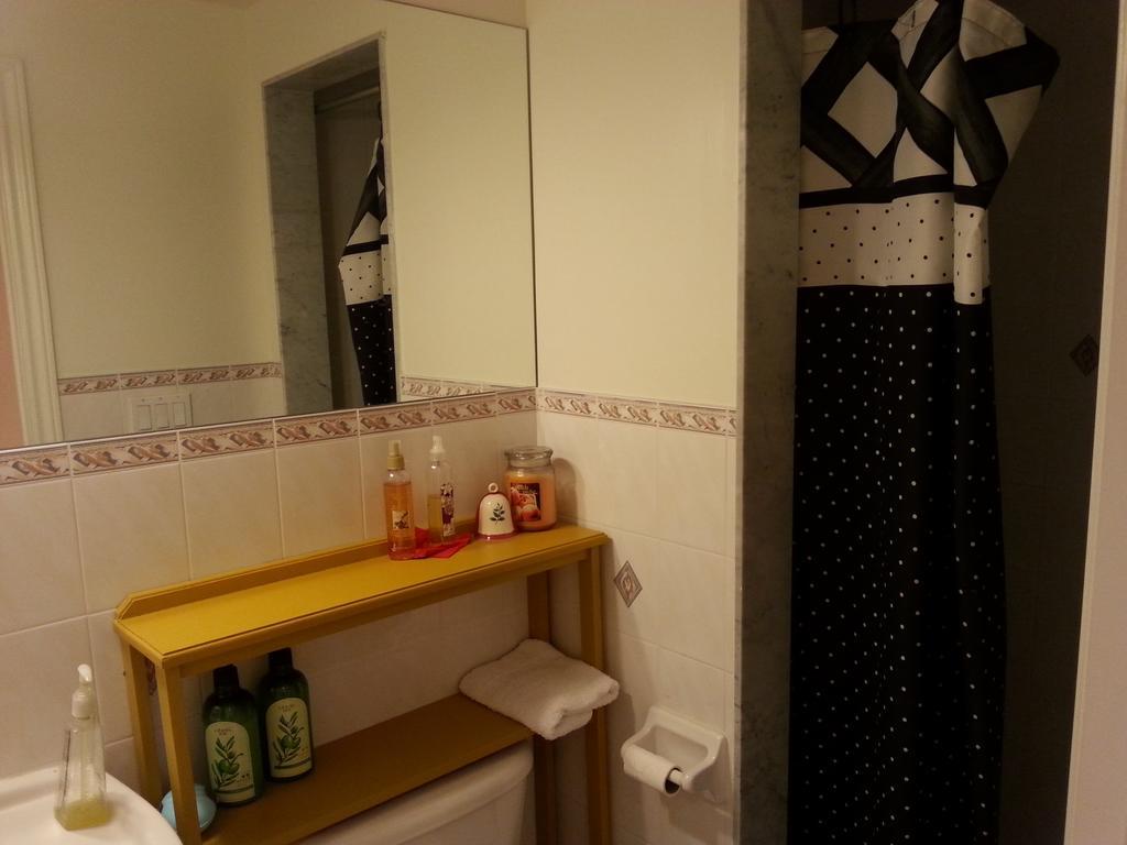 Maria'S Homestay Thornhill Extérieur photo